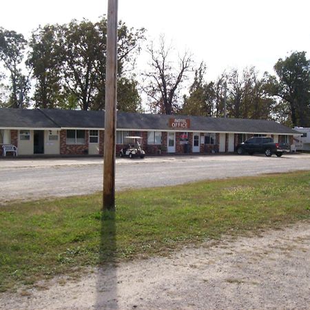 Ozark Plaza Motel Gainesville Exterior photo